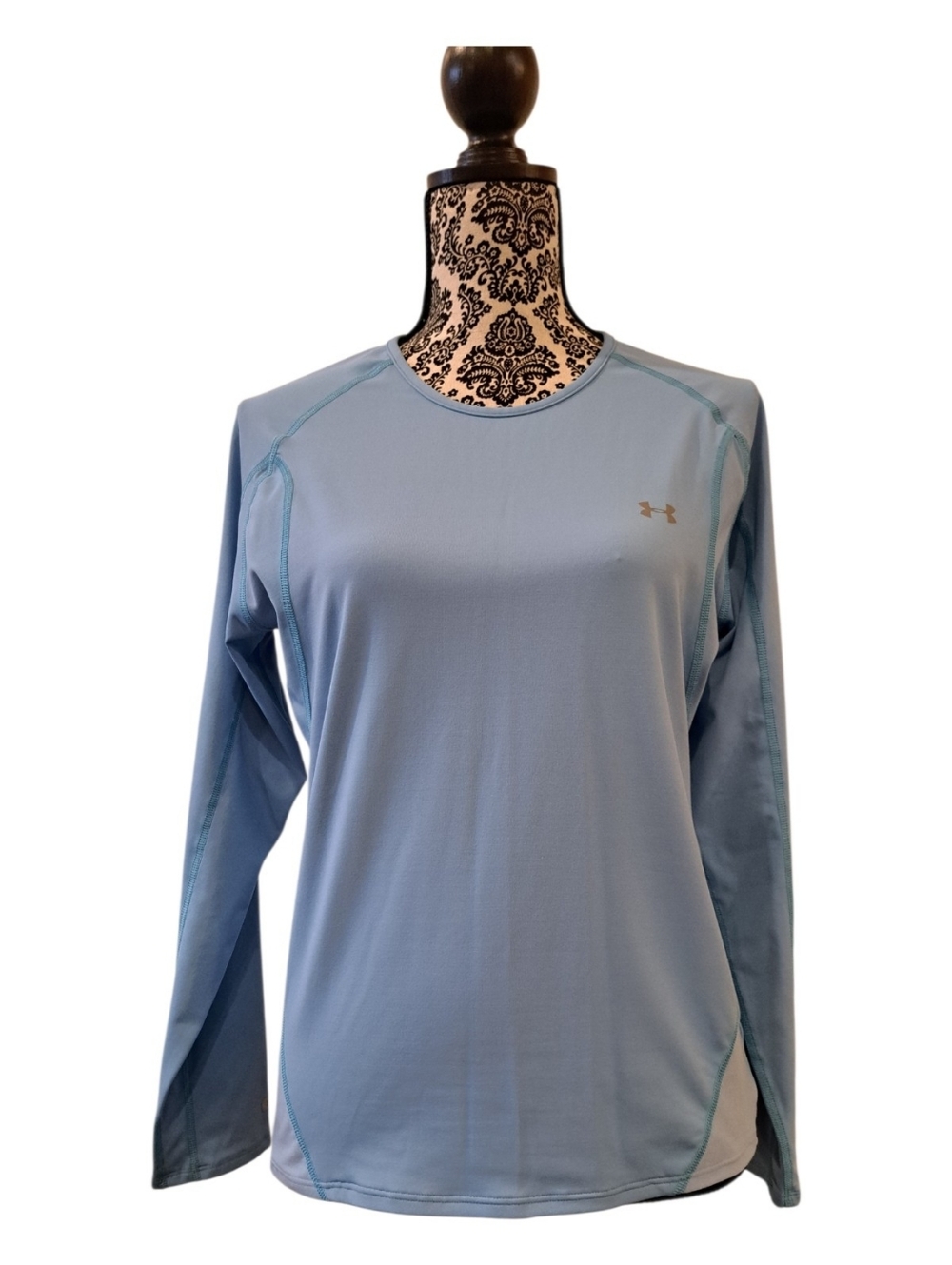 Under Armour Light Blue Long Sleeve Performance Top size XL